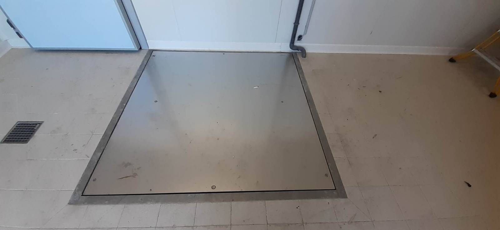 bascule 1500X1500 inox 1t5 a puget var 83