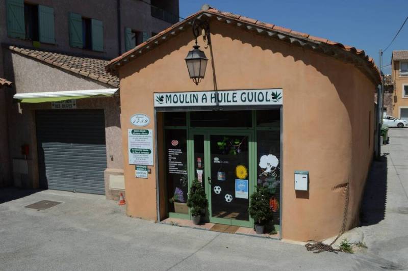 moulin a huile guiol la Farlède